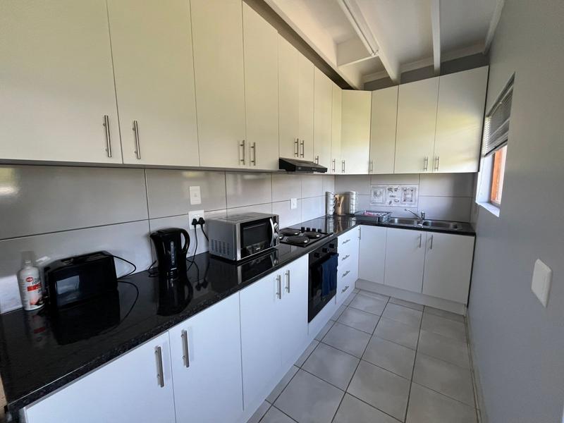 To Let 4 Bedroom Property for Rent in Kingswood Eastern Cape